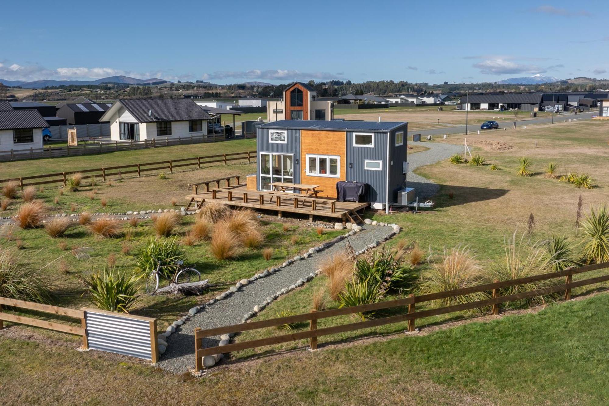 Tiny Piece Of Paradise - Te Anau Tiny House Buitenkant foto
