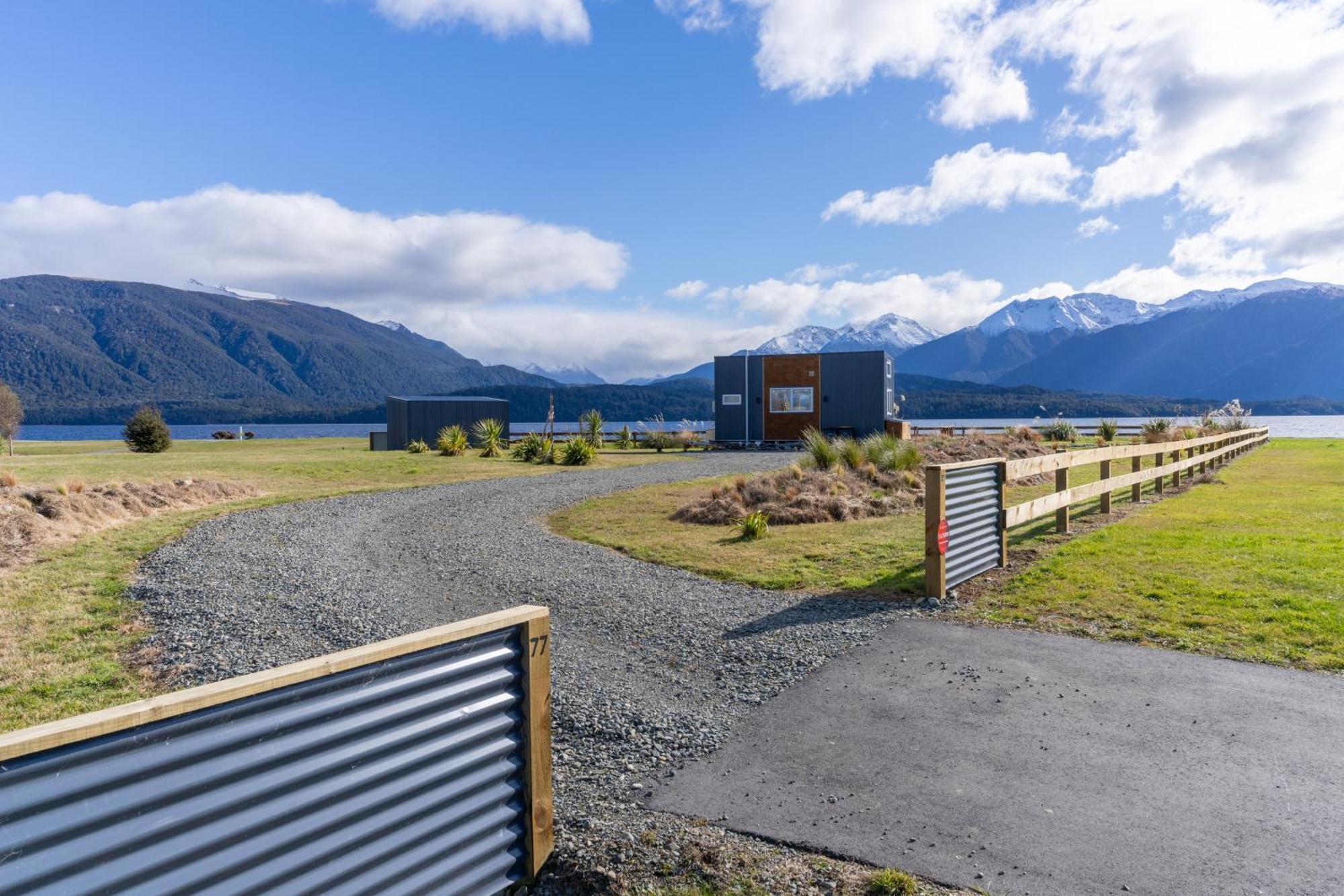 Tiny Piece Of Paradise - Te Anau Tiny House Buitenkant foto