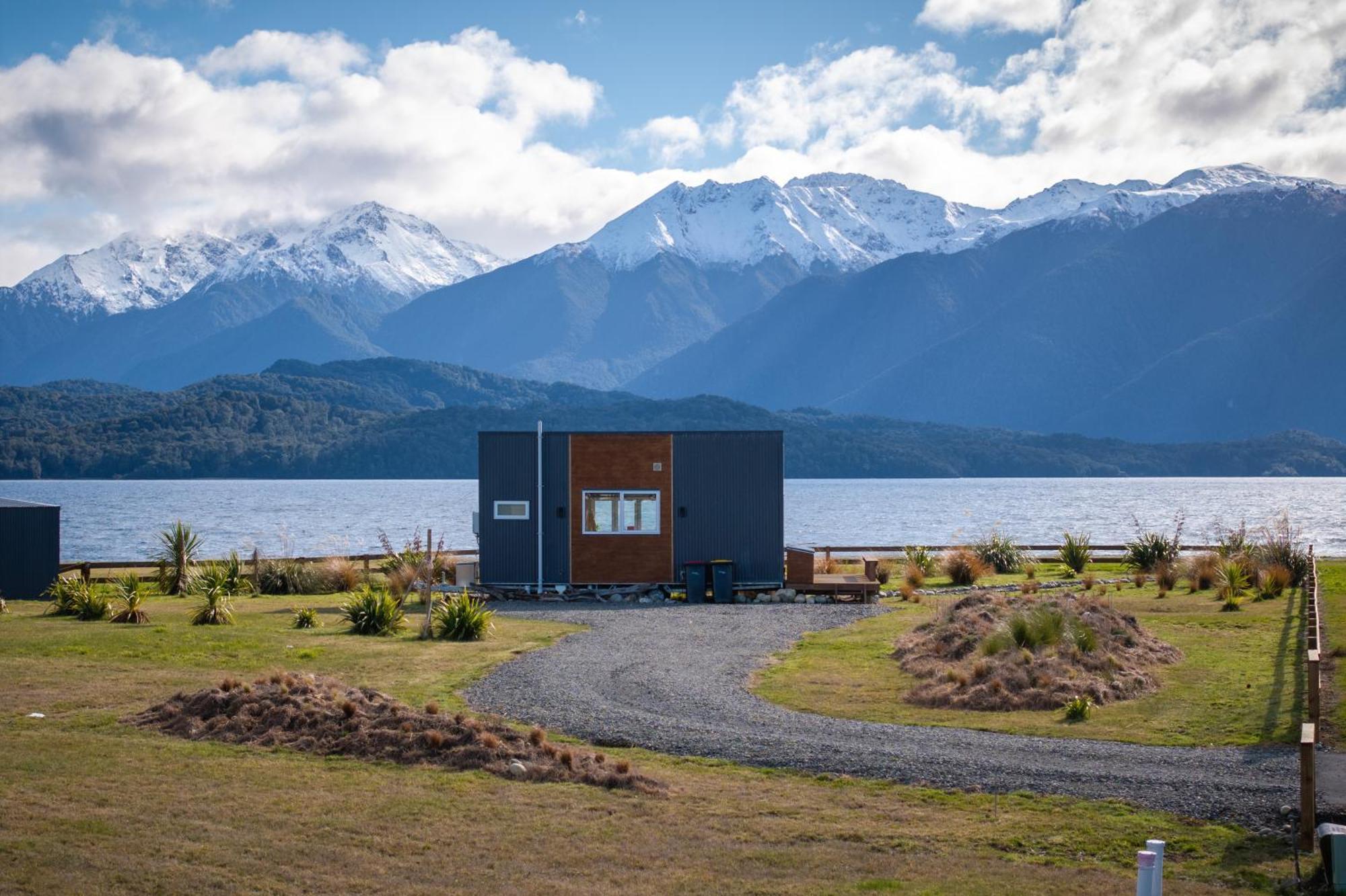 Tiny Piece Of Paradise - Te Anau Tiny House Buitenkant foto